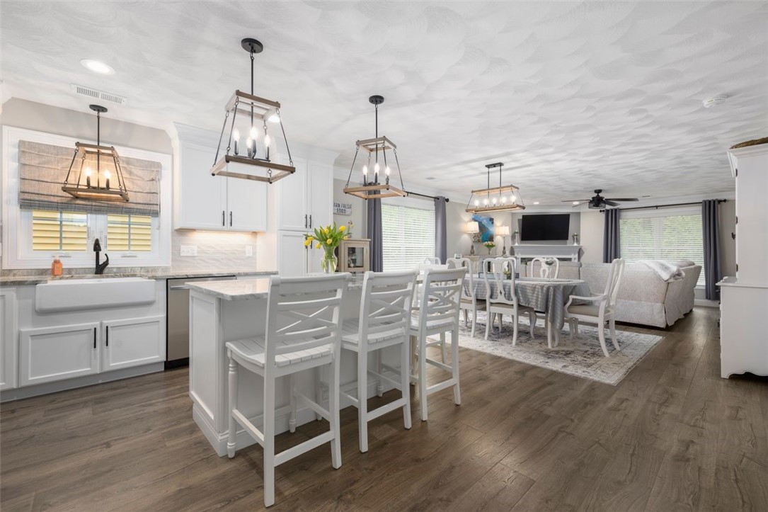 22 River's Edge Drive