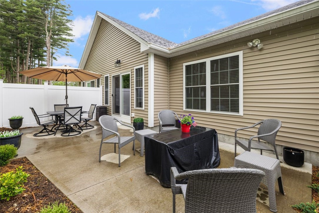 22 River's Edge Drive