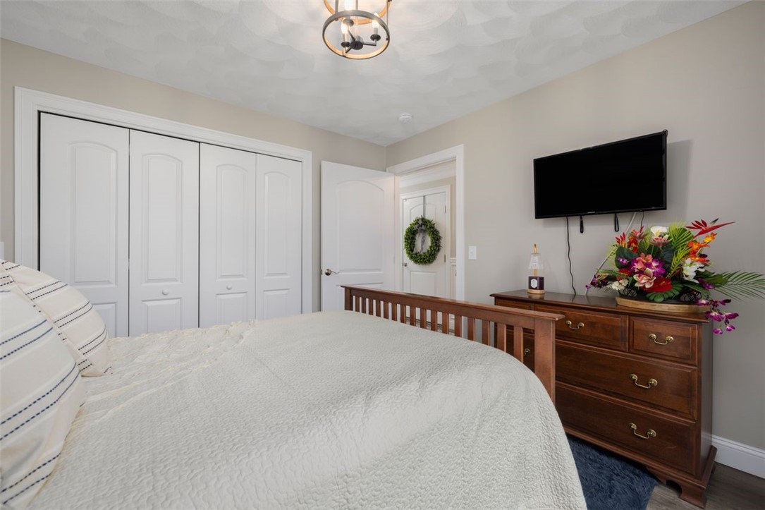 22 River's Edge Drive