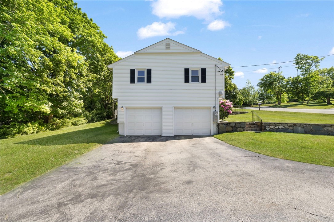 7 Westwood Drive