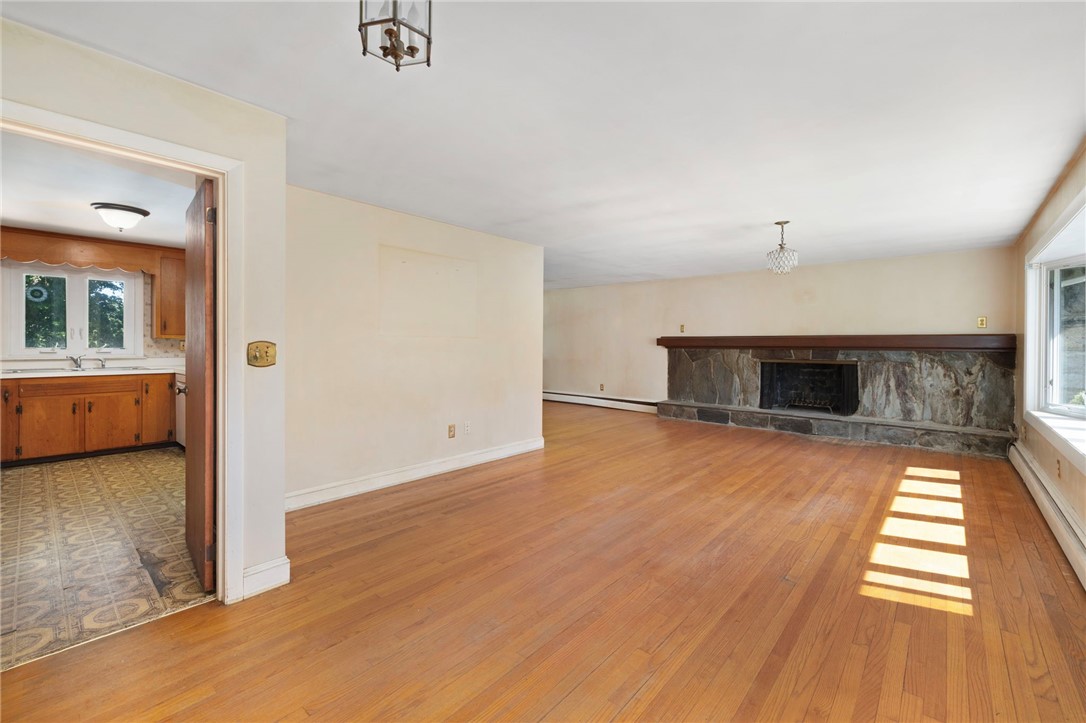 7 Westwood Drive