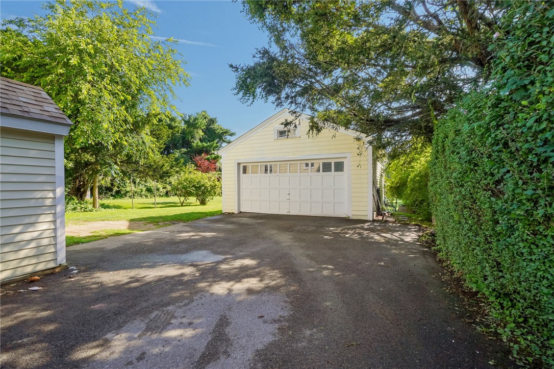 520 Middle Highway