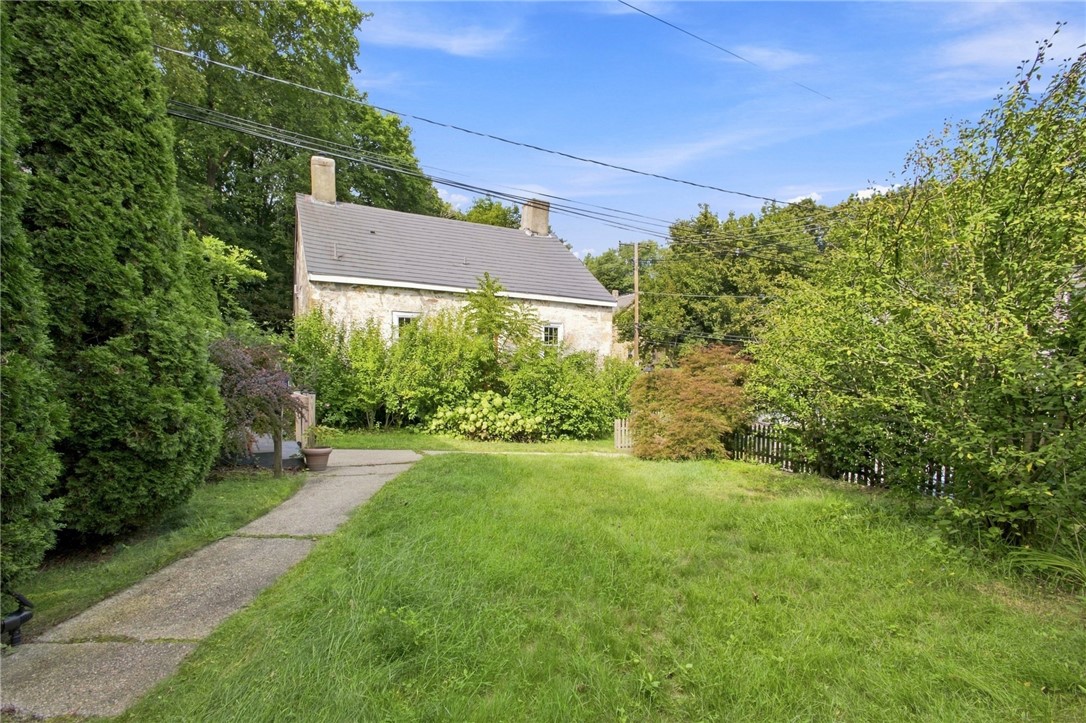 25 Stillwater Road 3