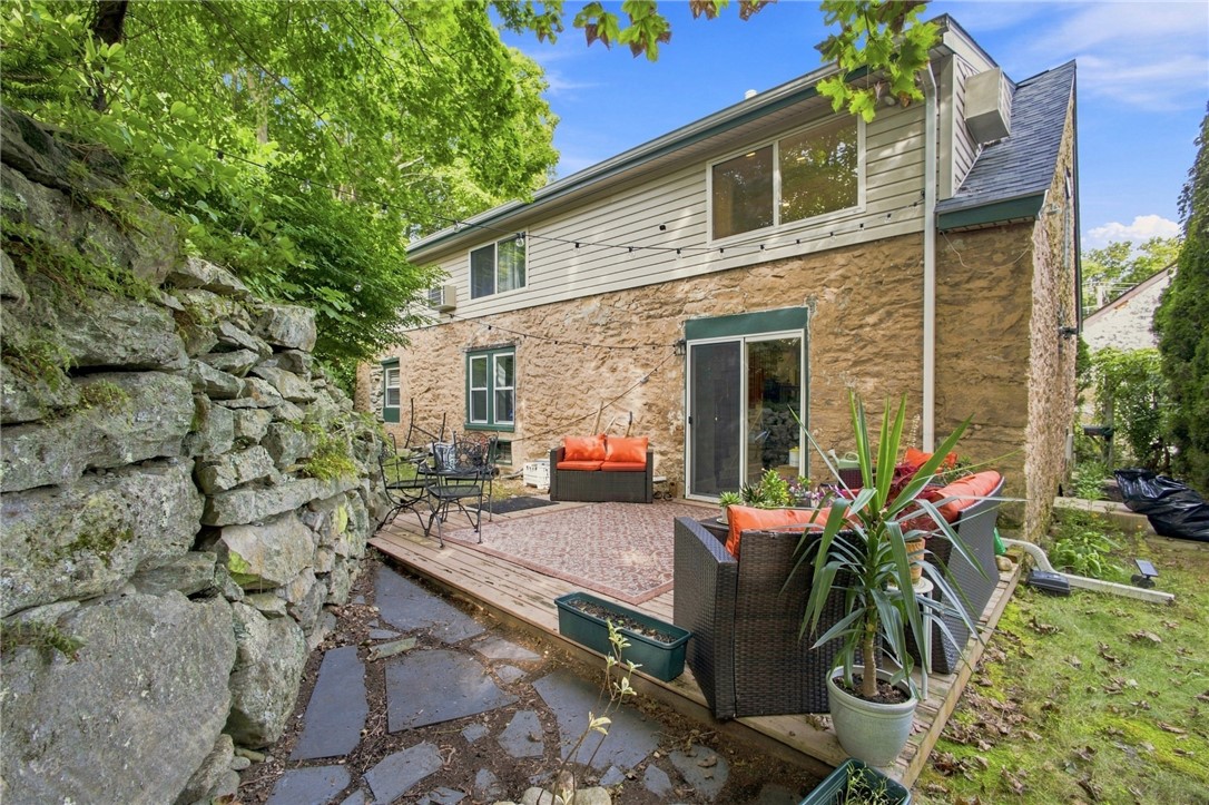 25 Stillwater Road 3
