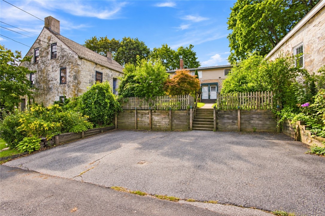 25 Stillwater Road 3