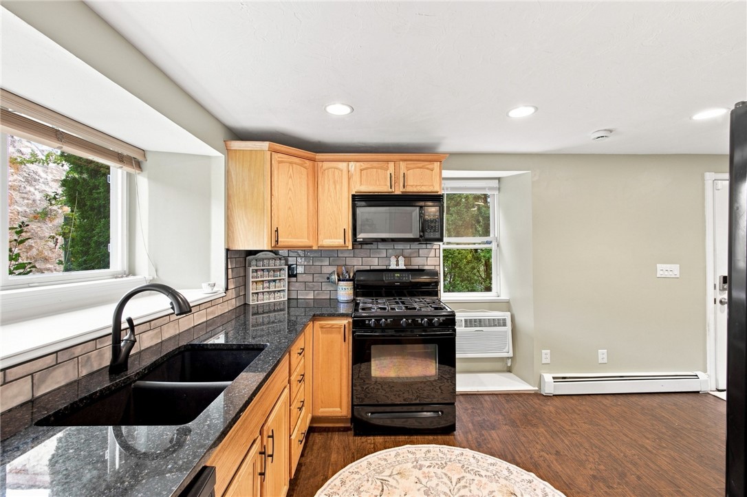 25 Stillwater Road 3