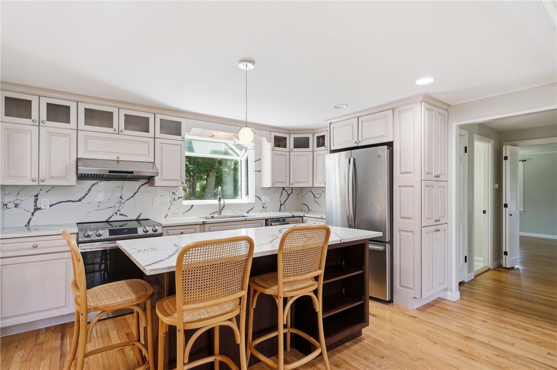 22 Carriage Drive