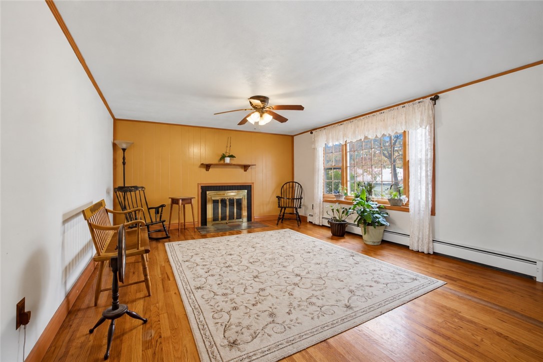 4 Anthony Road