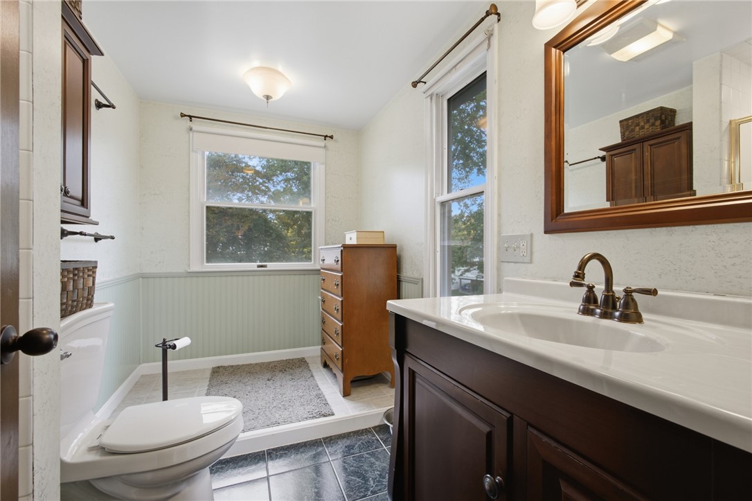 4 Anthony Road