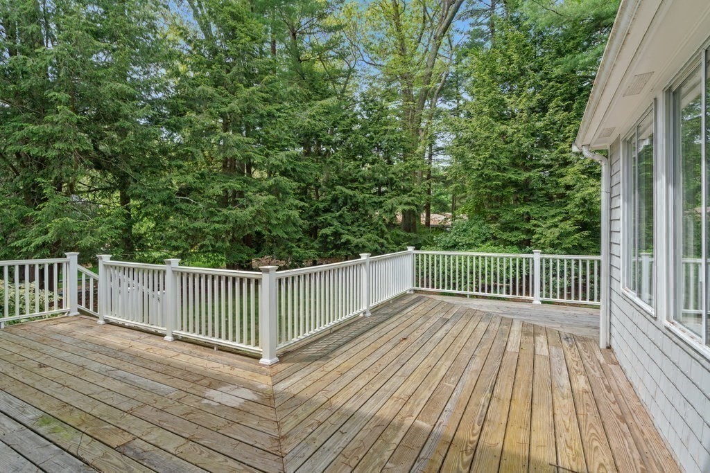 21 Stanford Dr