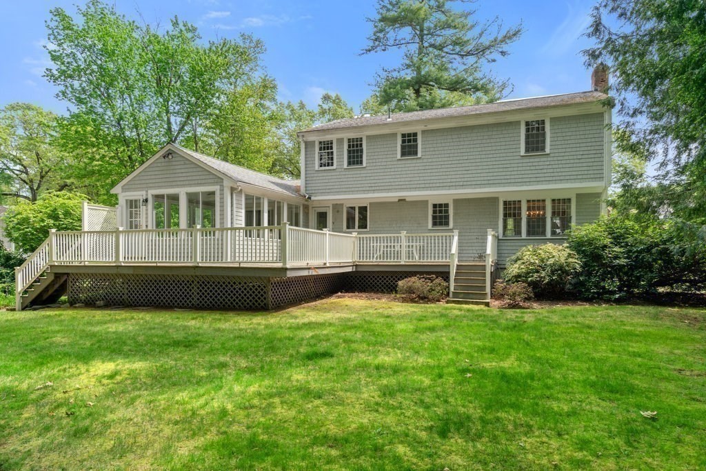 21 Stanford Dr