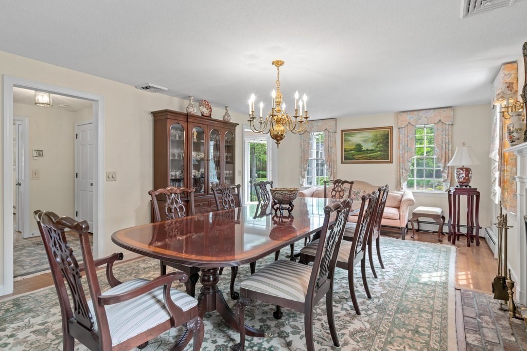 21 Stanford Dr