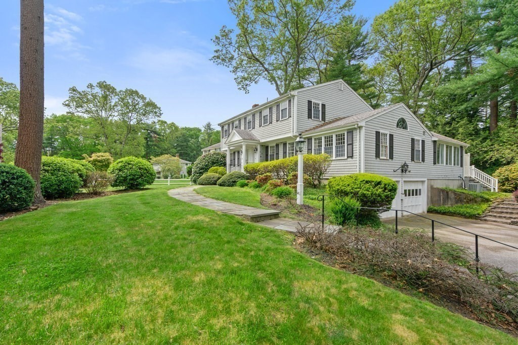 21 Stanford Dr
