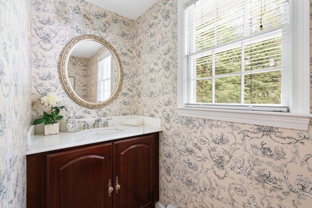 21 Stanford Dr