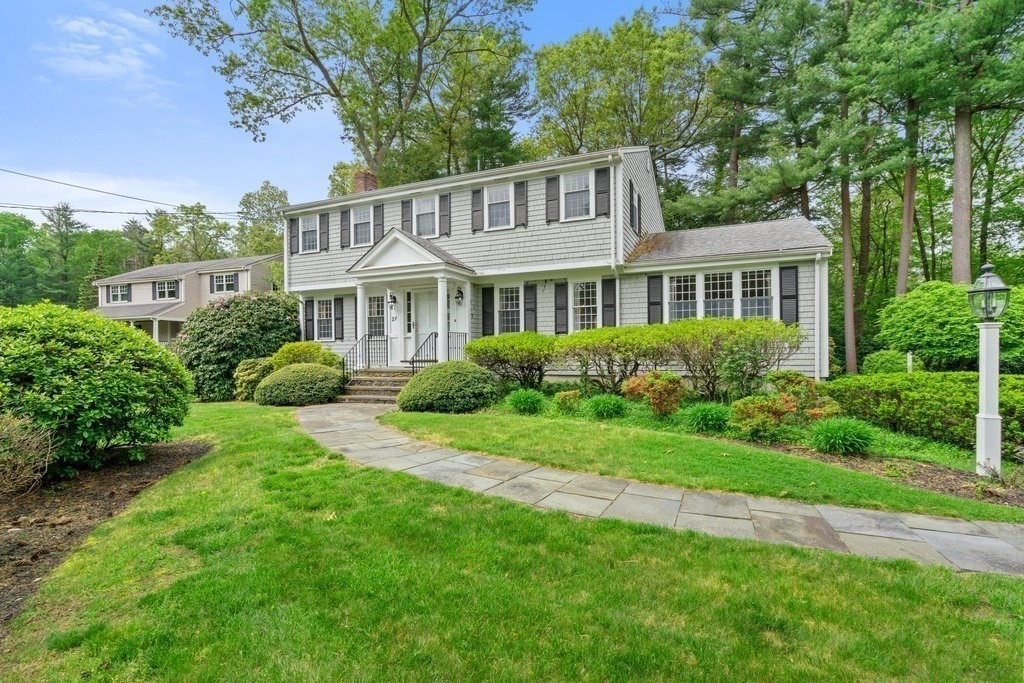 21 Stanford Dr
