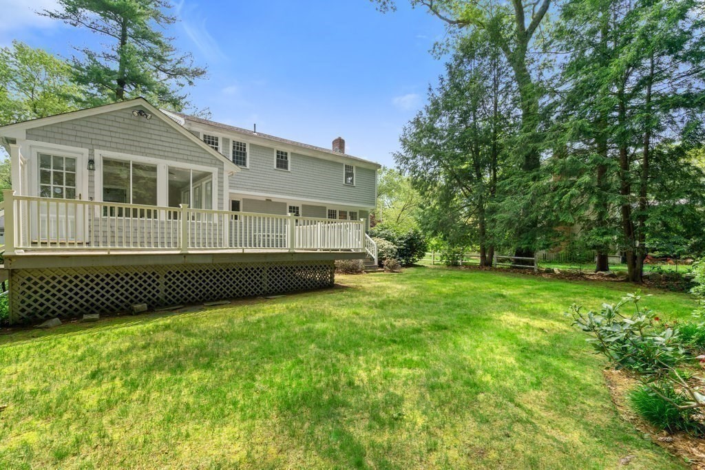 21 Stanford Dr