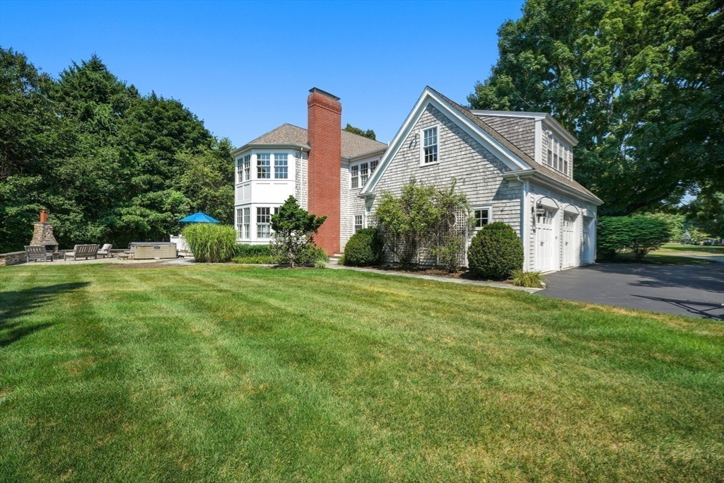 36 Maryknoll Dr