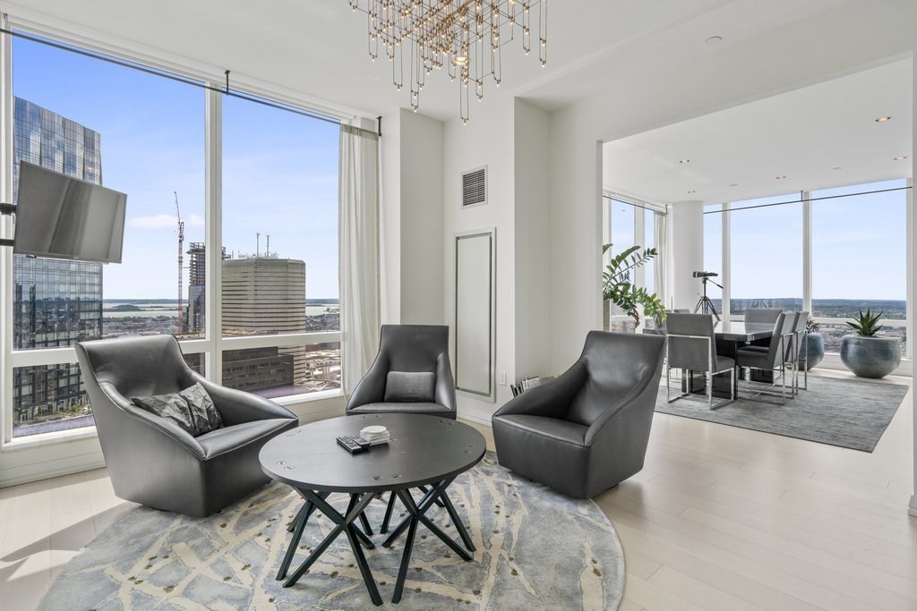 1 Franklin Street # 4906