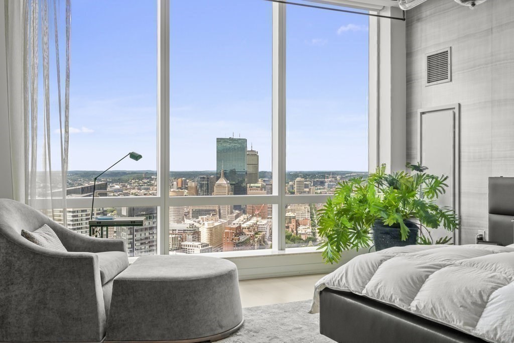 1 Franklin Street # 4906