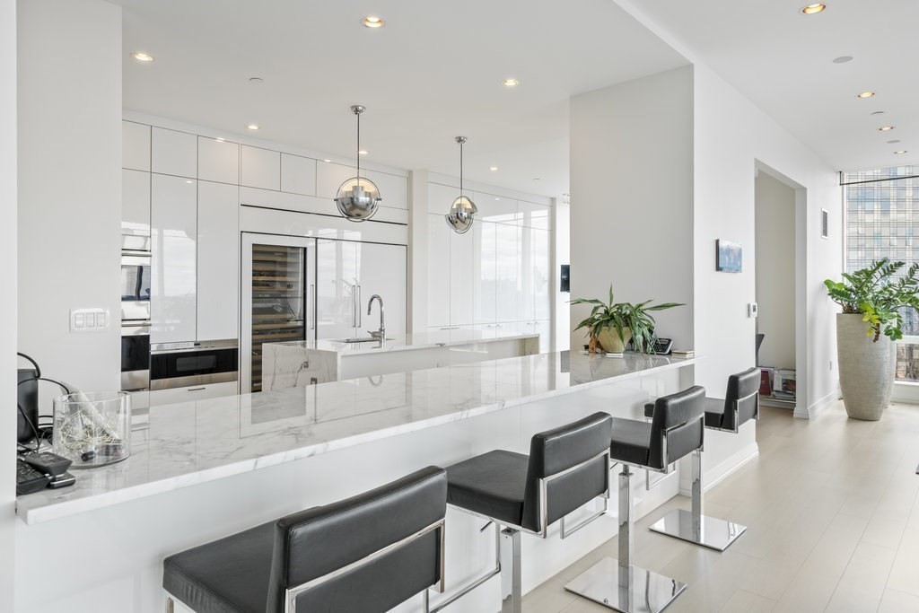 1 Franklin Street # 4906