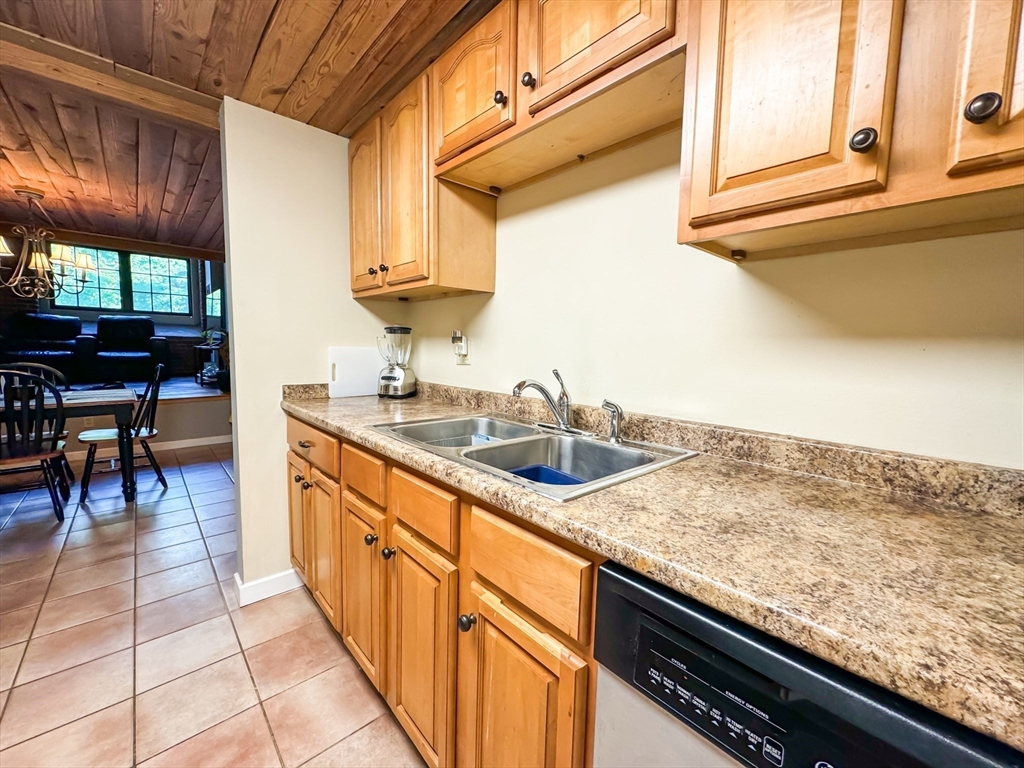 15 Higgins St. # 115