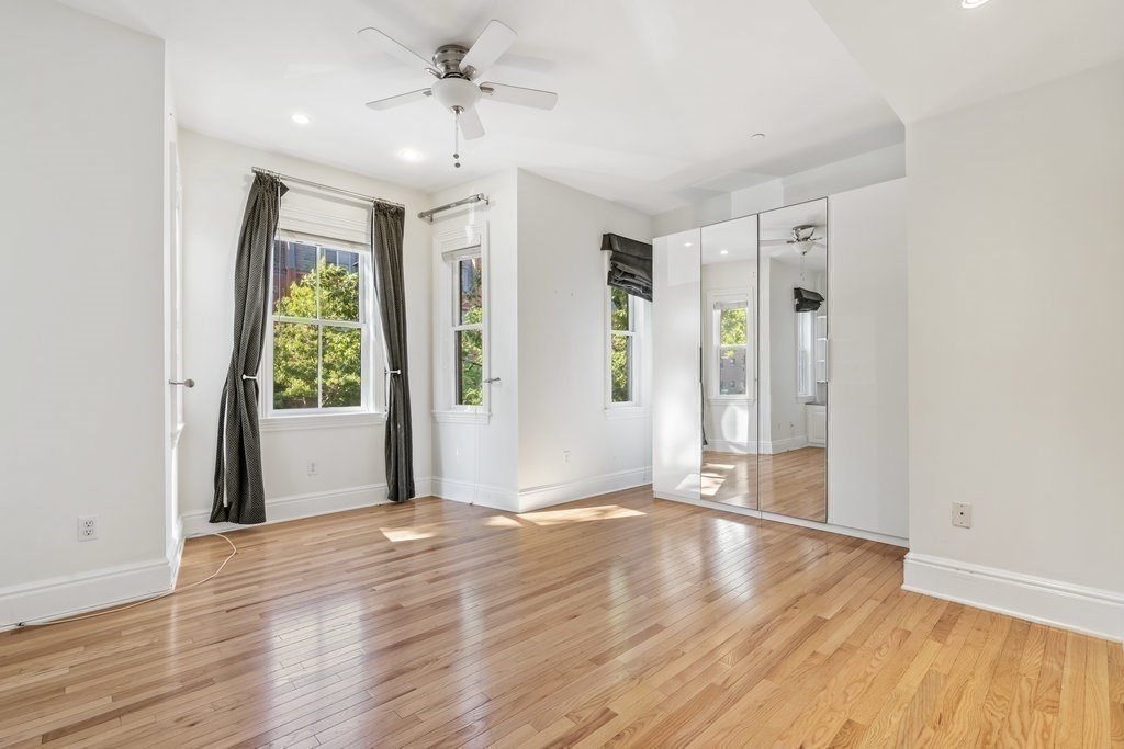 358 Columbus Ave # 1