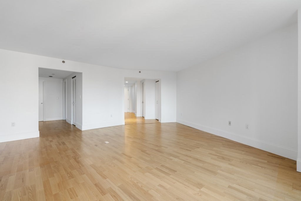 10 Rogers St # 507