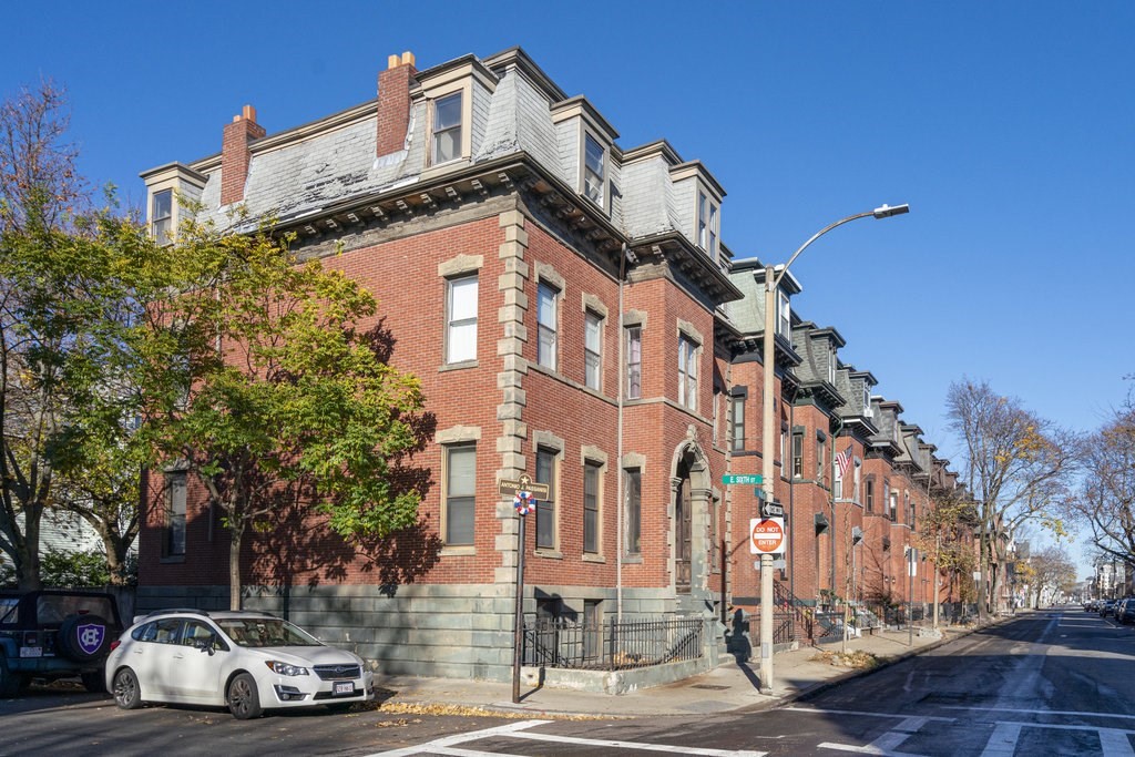 305 K Street