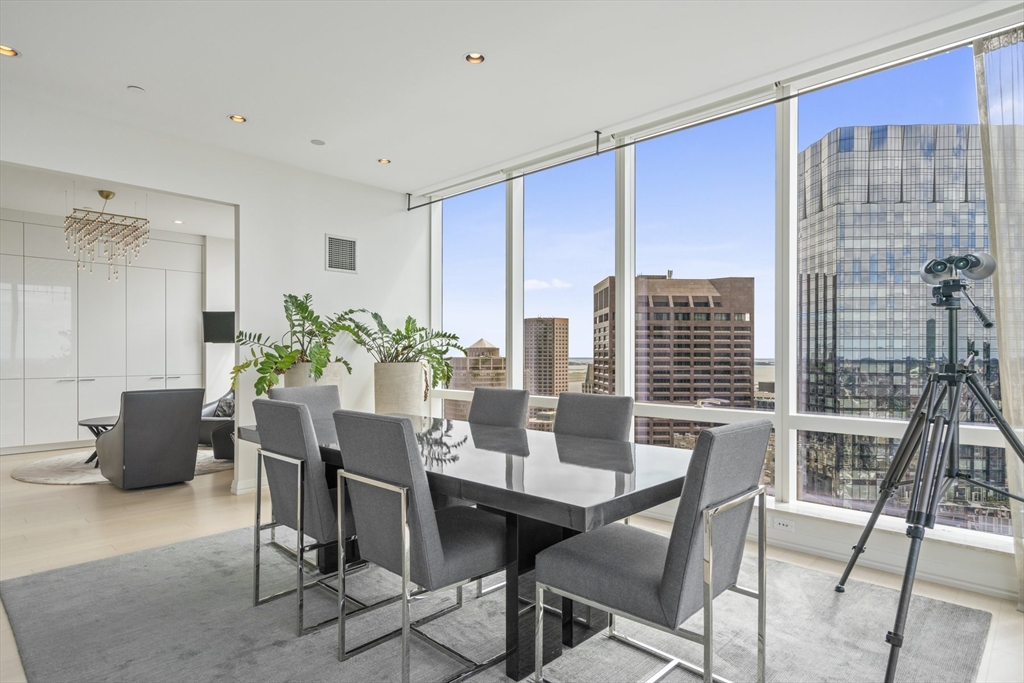 1 Franklin Street # 4906