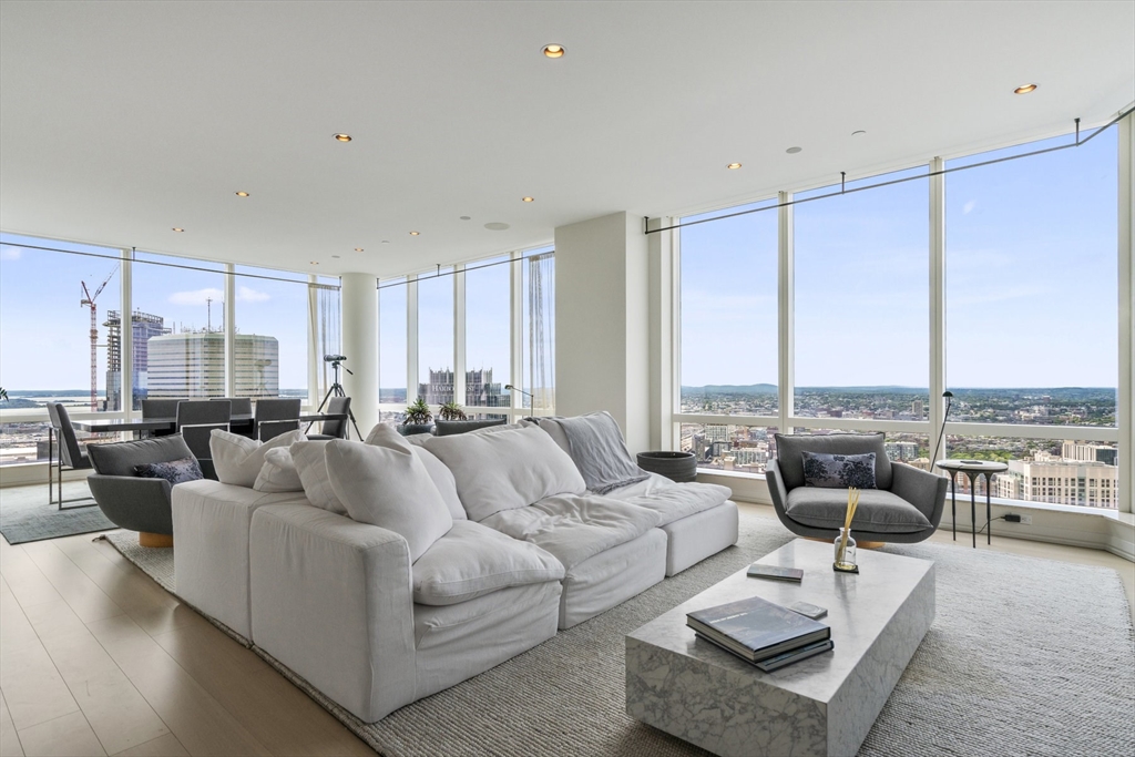 1 Franklin Street # 4906