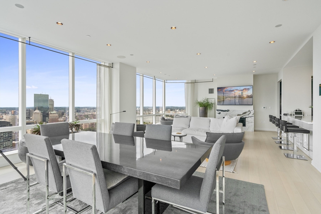 1 Franklin Street # 4906