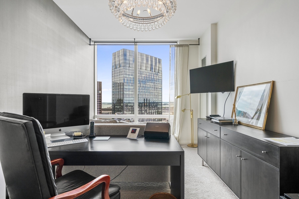 1 Franklin Street # 4906