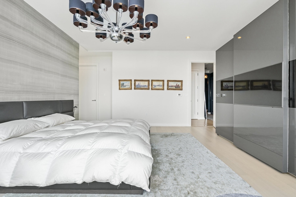 1 Franklin Street # 4906