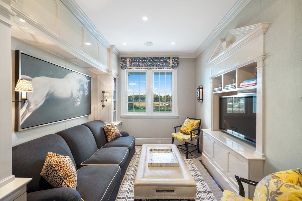 21 River Lane