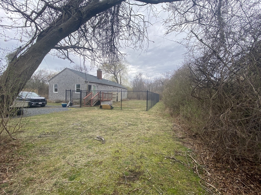 76 Constellation Rd