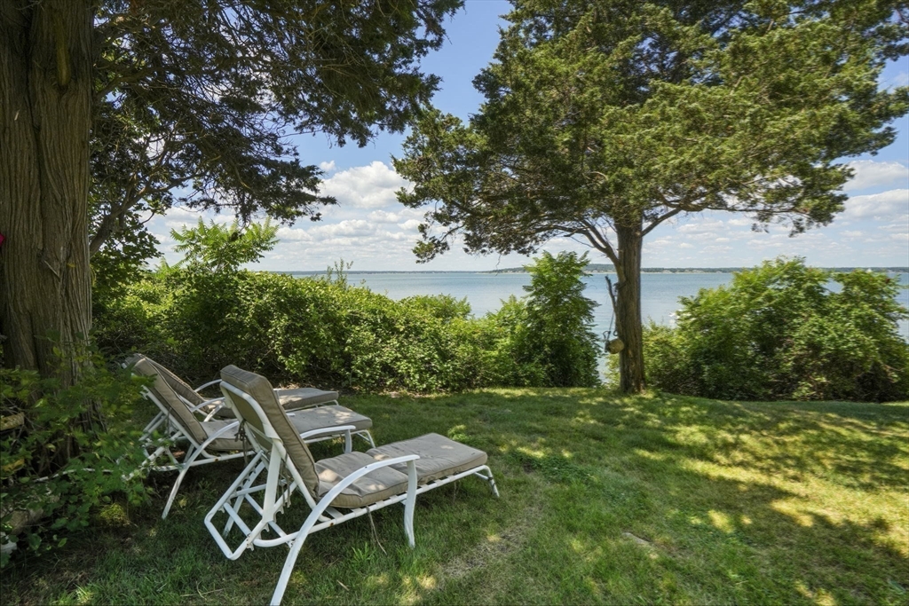 1 Clarks Island