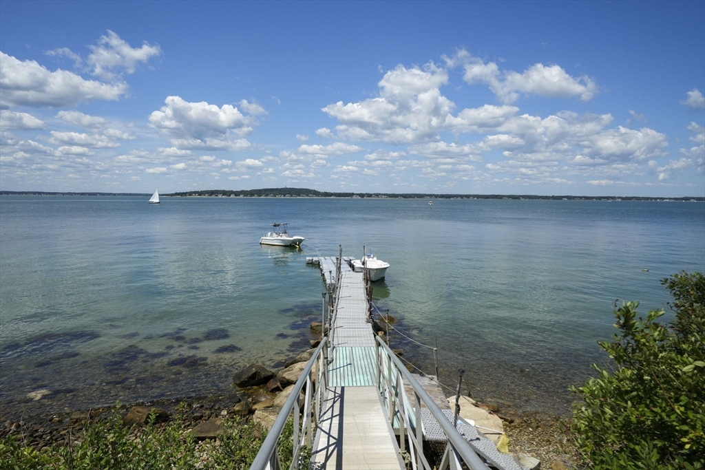 1 Clarks Island