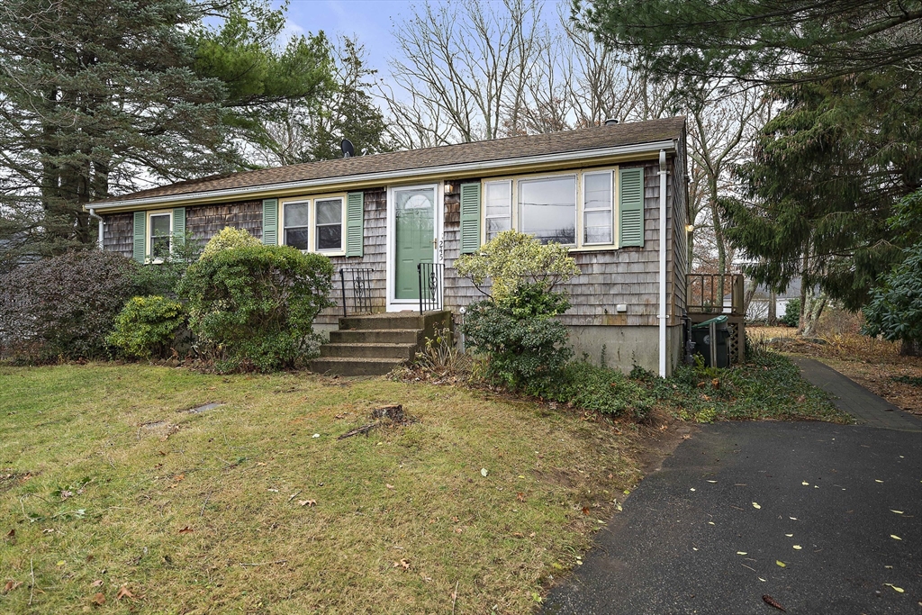 245 Careswell St