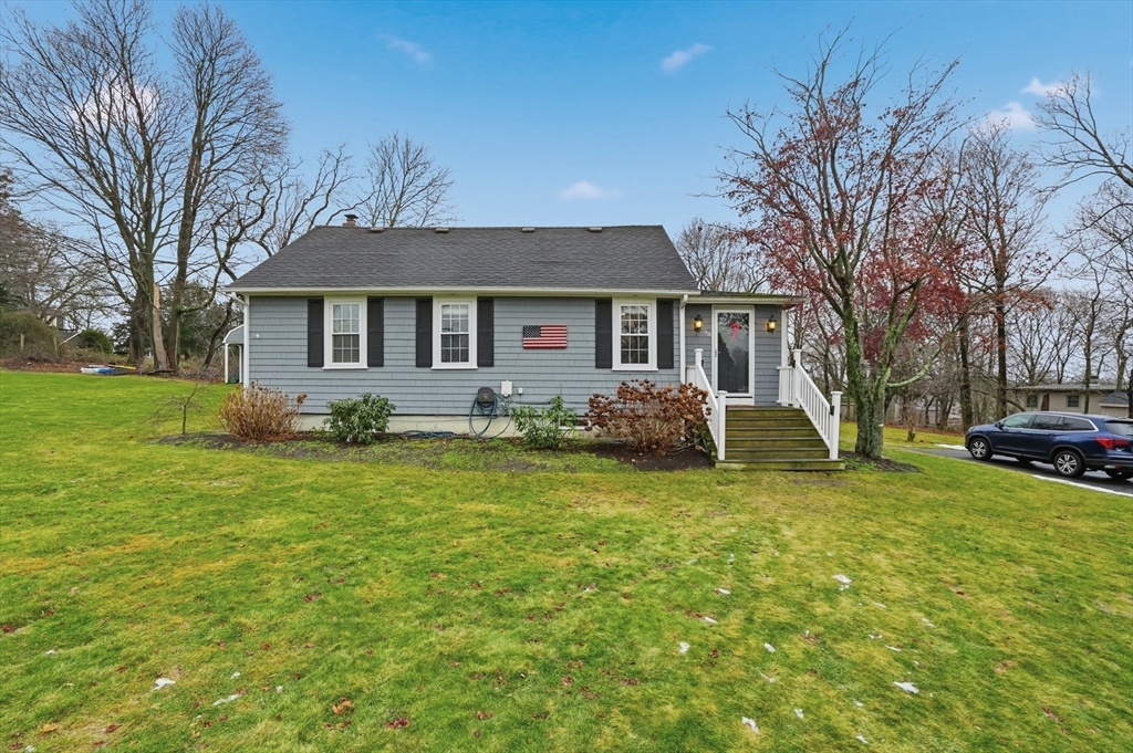 98 Cliffe Ave