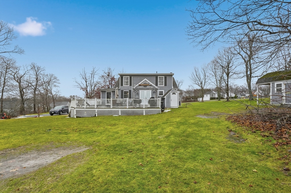 98 Cliffe Ave