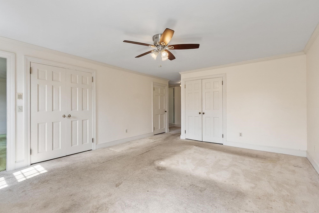 40 Pelham Dr