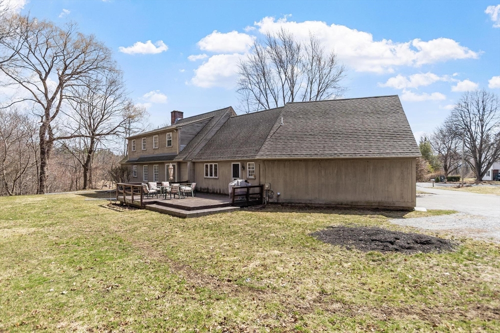 40 Pelham Dr