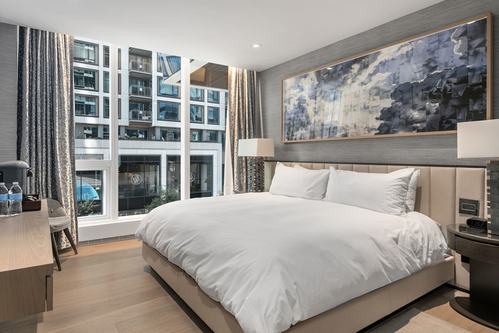 150 Seaport Blvd # 12G