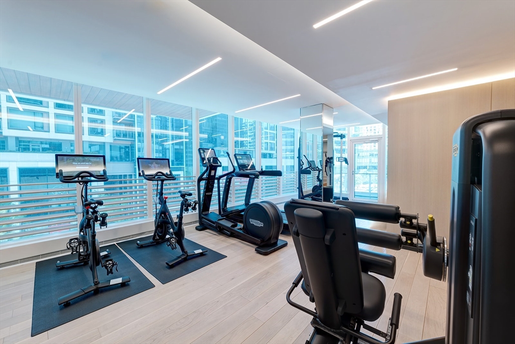 150 Seaport Blvd # 12G
