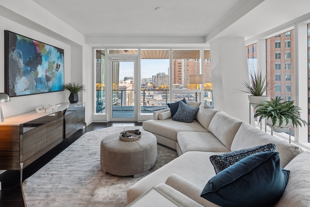 150 Seaport Blvd # 12G