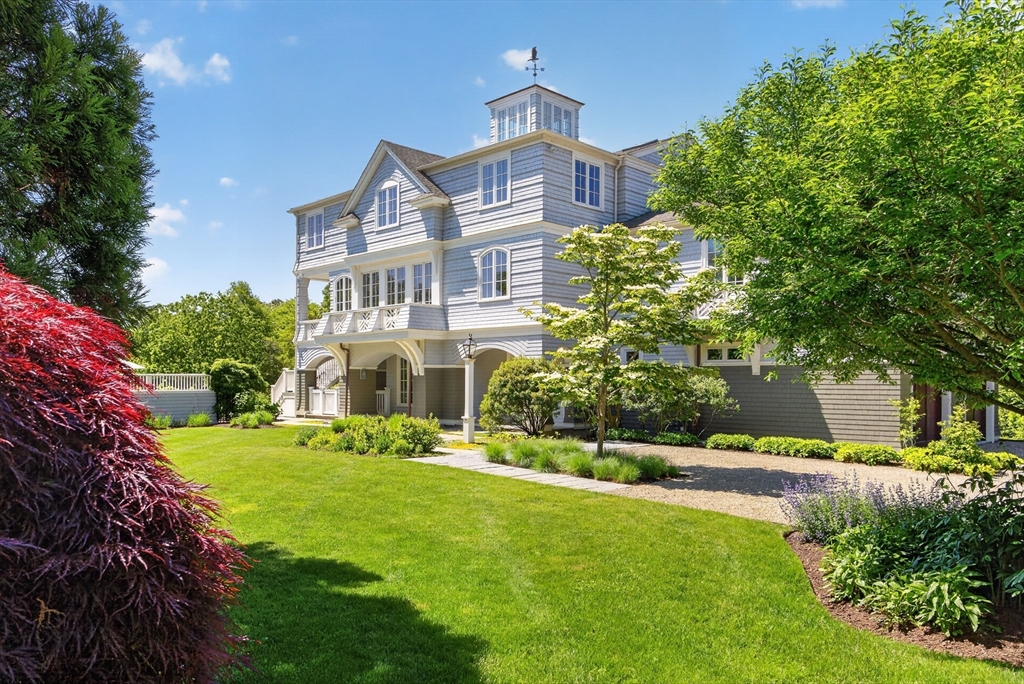 85 Moorings Rd