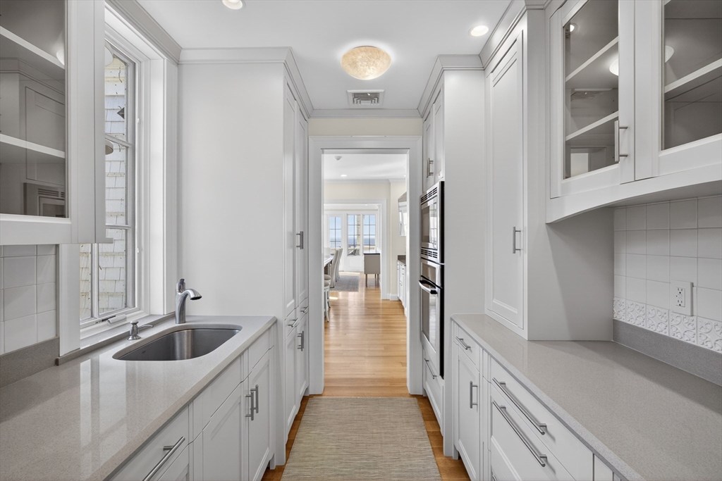85 Moorings Rd