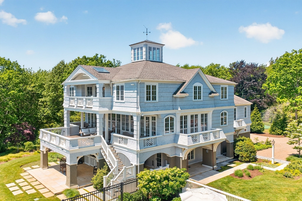85 Moorings Rd