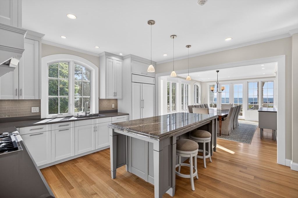 85 Moorings Rd
