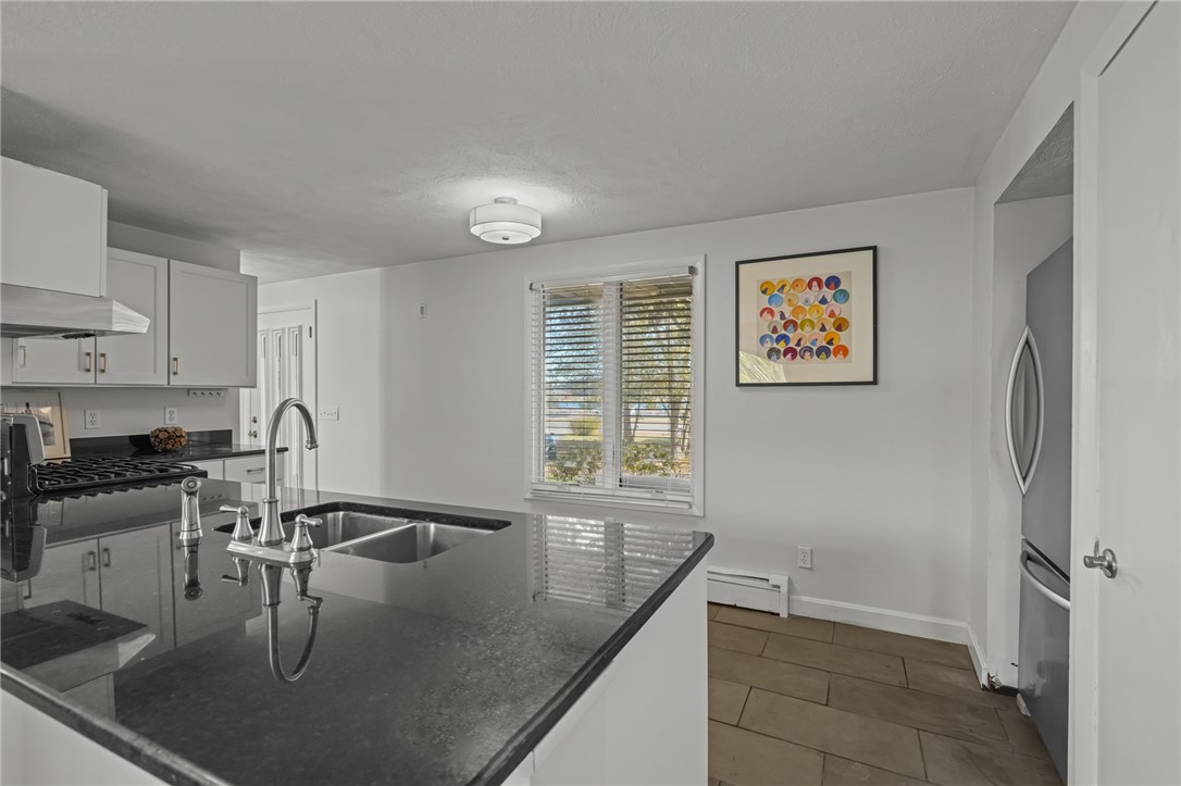 1705 Wampanoag Trail